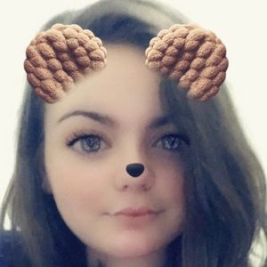 Meet your Posher, Mikala